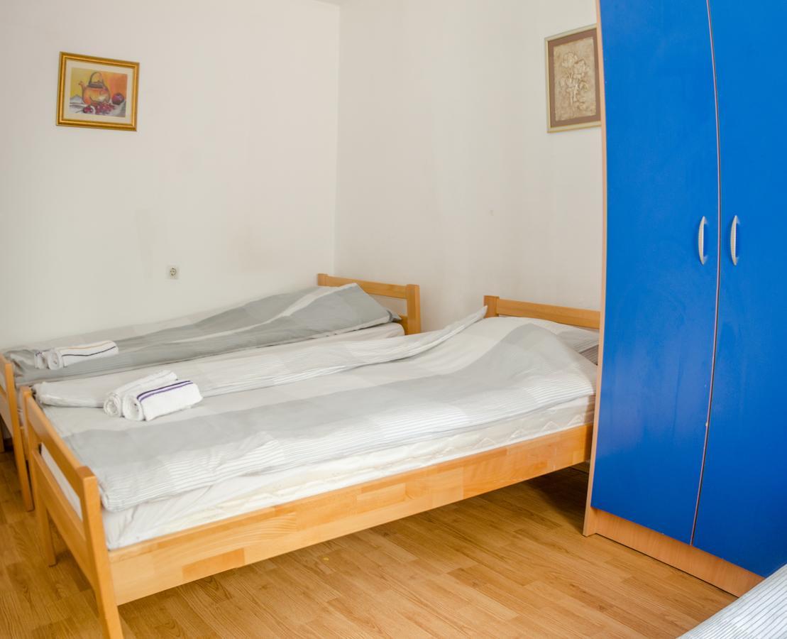 Guesthouse Unique Сараево Экстерьер фото
