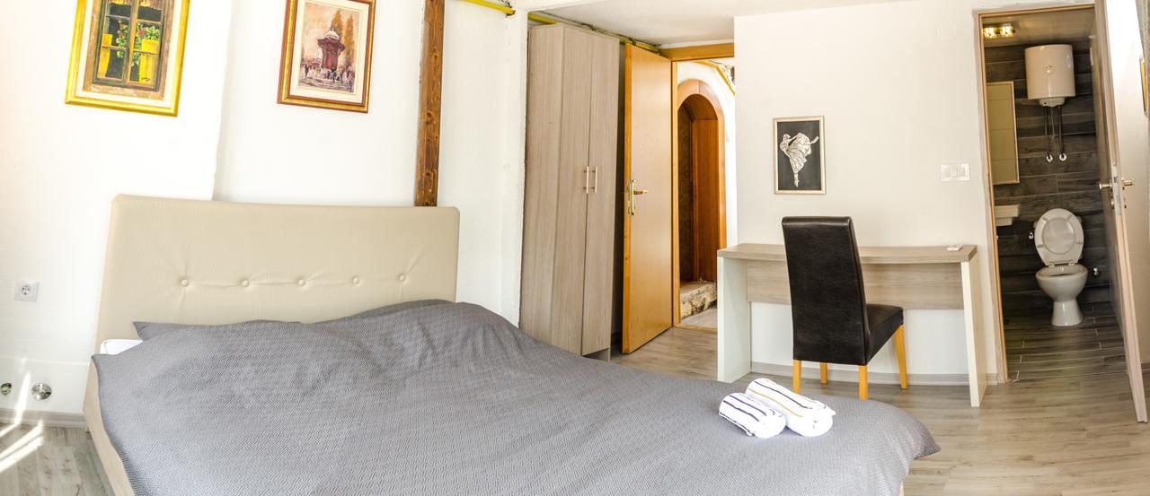 Guesthouse Unique Сараево Экстерьер фото